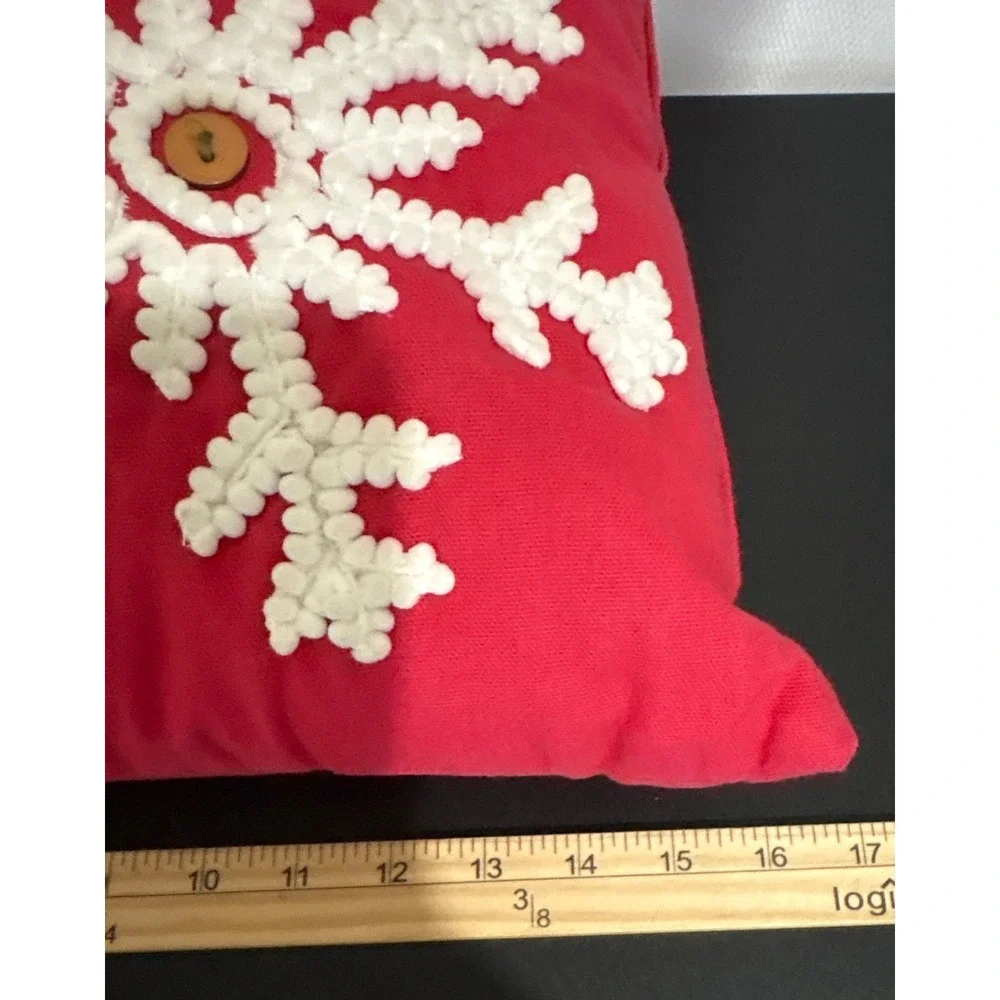 Red Christmas Snowflake Throw Pillow White Textured Pom Pom Button Accent 16x16